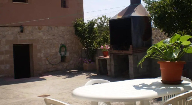 Коттедж Los Olmos Holiday Home