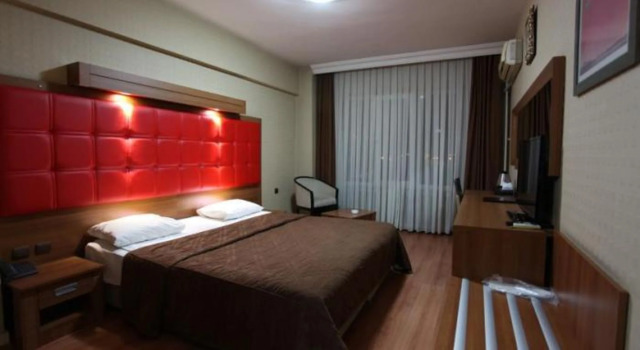Sakarya Grand Hotel, Varaa Hotelli Hotellit Marmara-alue pysäköinnillä, Pysäköinti
