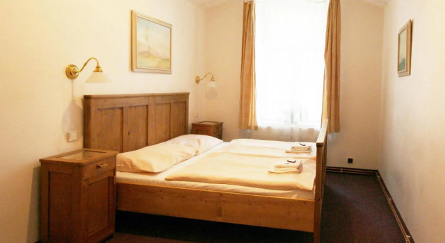 Residence Královský Vinohrad, Забронировать Отель Отели Праги с парковкой, рядом с Намести Миру, Парковка