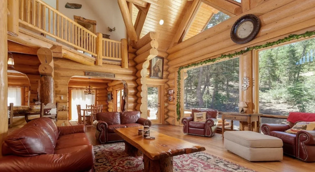 No.7 Gorgeous Shasta Pines Log ! New Spa! 5 Bedroom Home