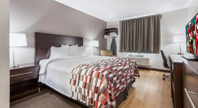 Номер Deluxe Red Roof Inn & Suites Omaha - Council Bluffs