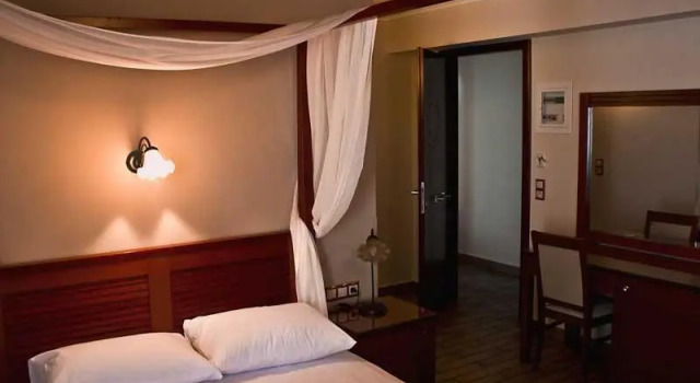 Entheon Rooms, Book Hotel Marathopolis Messinia