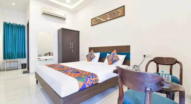 Hotel Shiv Vilas Palace