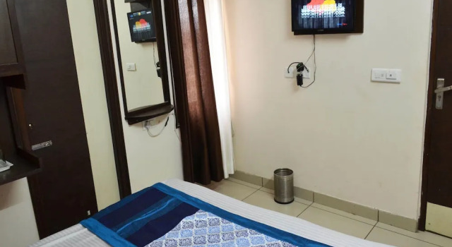 Motel Divine by OYO Rooms, Rezervovat Motel Hotely v Punjab s parkováním, Parkování
