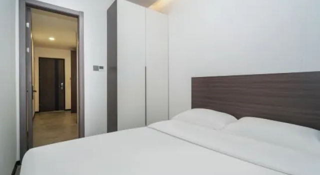Четырёхместный люкс с 2 комнатами Banyueli Hotel