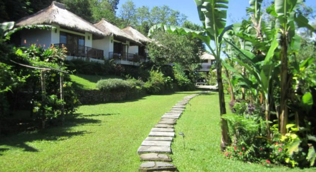 Бунгало Kelimutu Crater Lakes Ecolodge
