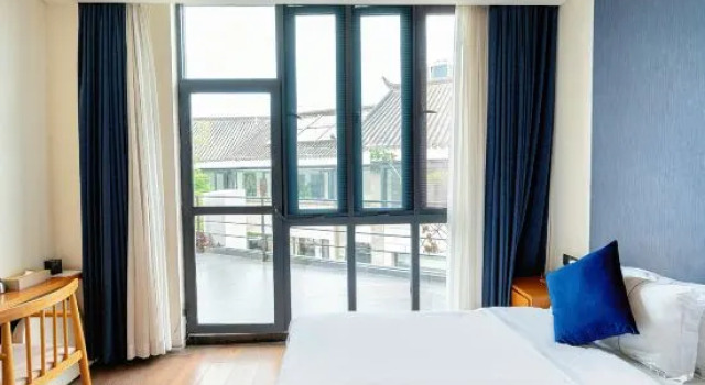 Номер Standard Xichang Shuxia Hotel