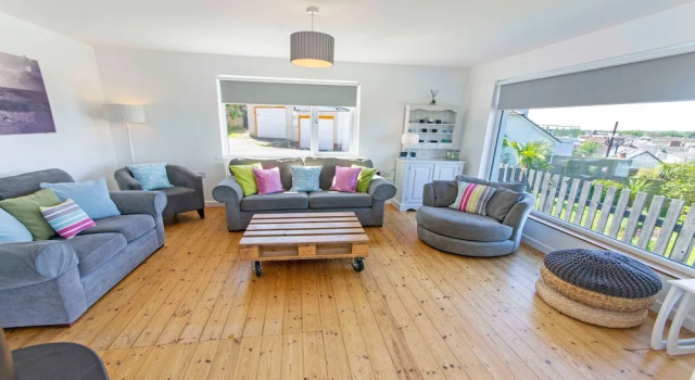 Rooftops Braunton 4 Bed Sleeps 8 Beautiful Views, Забронировать Отель Отели Сонтон 3 звезды, 3*