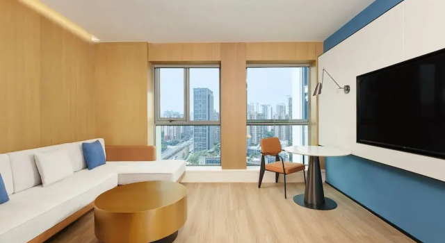 Двухместный люкс Executive с видом на город Four Points by Sheraton Chongqing North Railway Station