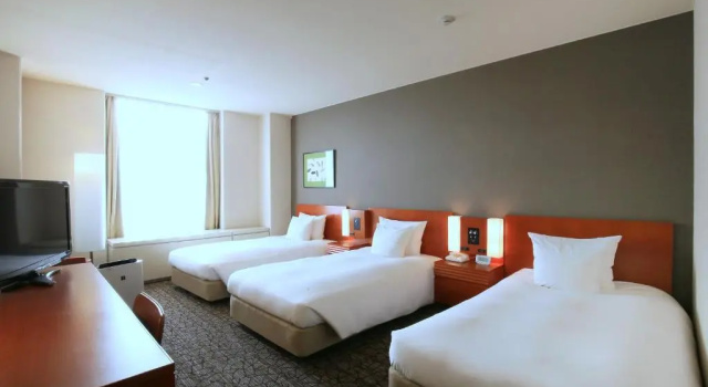 Трёхместный номер Standard ANA Crowne Plaza Ube