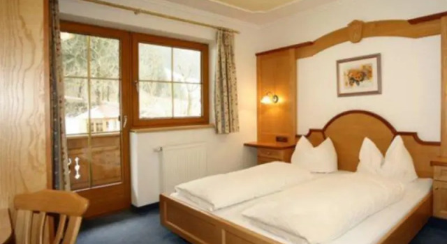 Apparthotel Bergkristall