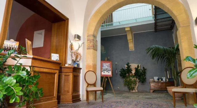 Hotel Carmine