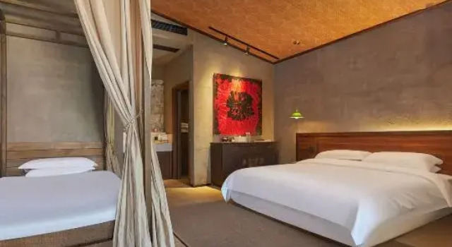 Кровать в общем номере с 2 комнатами с видом на внутренний двор Nordsee Manor by Arcadia Collection - Laoshan, Qingdao