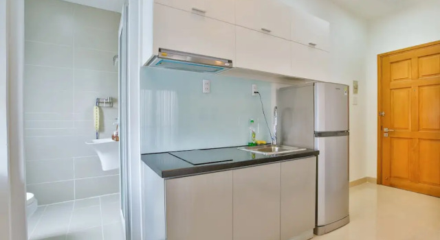 Студия с балконом Sunflower Boutique Studio Apartment