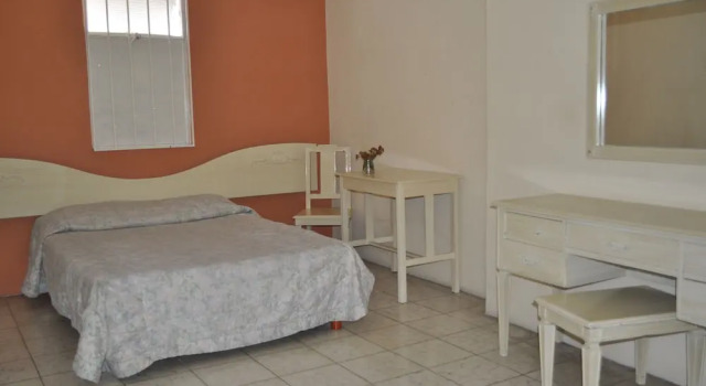 Номер Standard Hotel Metropolitan II