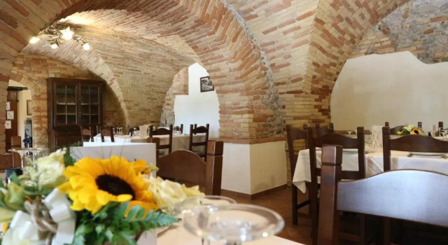 Agriturismo Il Casino di Remartello, Book Hotel Hoteller i Loreto Aprutino med parkering, Parkering