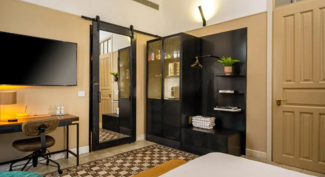 Habitación doble Clásica con balcón Assemblage Boutique