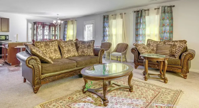 Коттедж 6 Mi to Atlanta Airport! Home w/ Furnished Patio