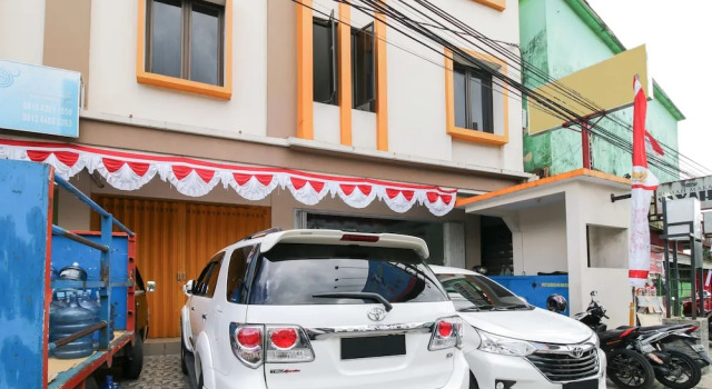 Airy Sirimau Rijali 86 Ambon, Rezervovat Hotel Hotely v Maluku s parkováním, Parkování