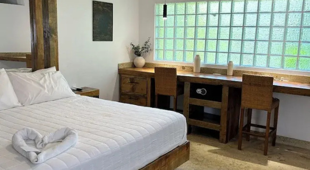 Номер Business Brisas Del Mar Roatan