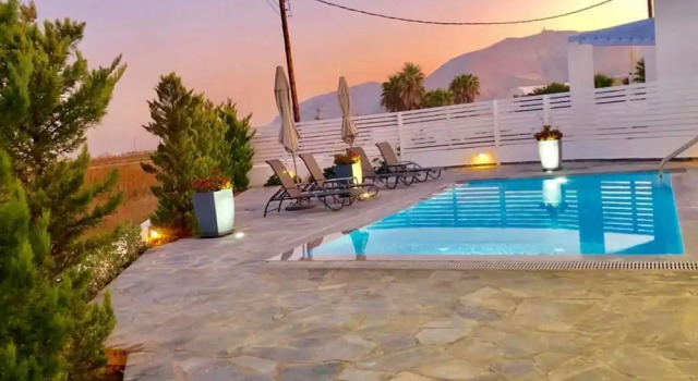 Sam29 3-bed Villa in Monolithos, Забронировать Вилла Монолитос Санторини