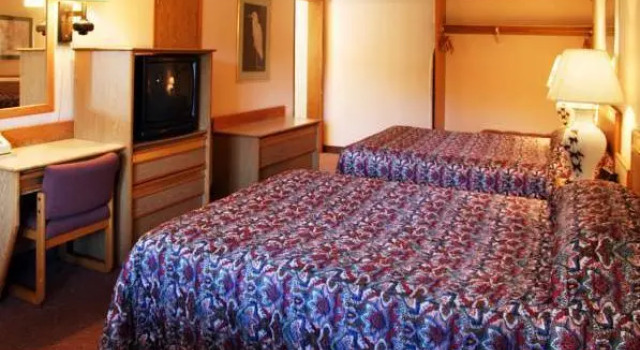 Люкс Rodeway Inn Baker City