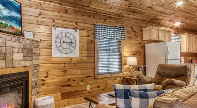 Коттедж Dog Friendly Romantic Mtn Getaway Hot Tub Pool