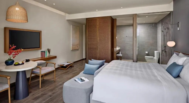 Двухместный номер Standard с балконом Premier Residences Phu Quoc Emerald Bay Managed by Accor