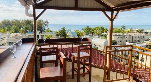 Апартаменты Aadi Villa