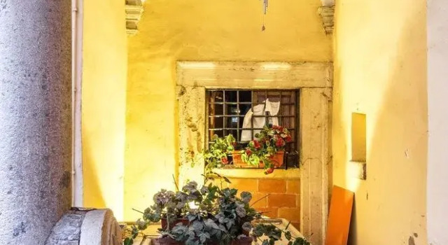 Cartari Apartment