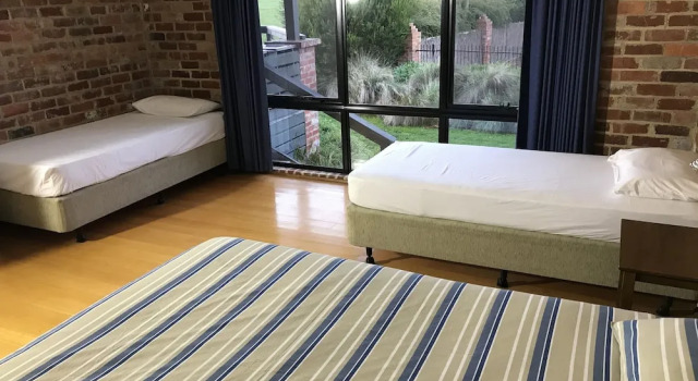 Шестиместный номер Standard с 4 комнатами с красивым видом из окна Prom Coast Holiday Lodge