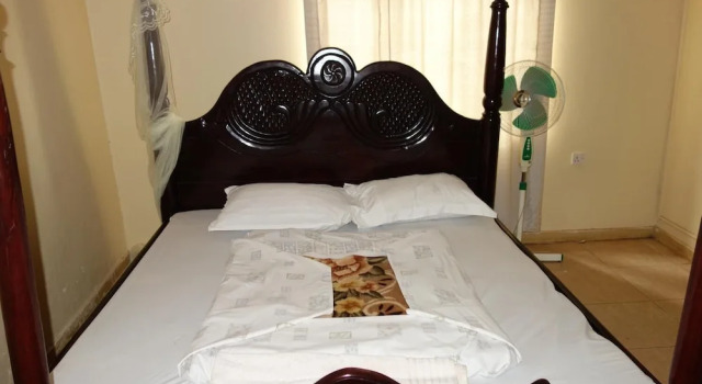 Yahoo Guesthouse