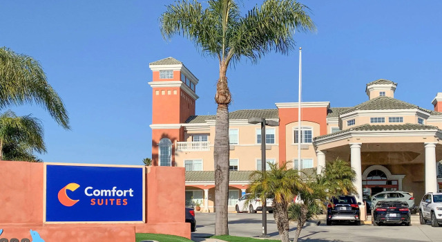 Comfort Suites Oceanside Camp Pendleton Area