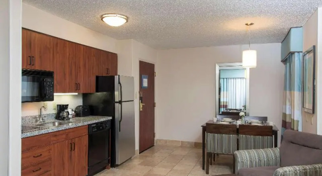 Люкс c 1 комнатой Hampton Inn & Suites Kokomo
