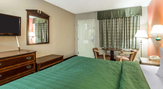 Двухместный номер Standard Quality Inn & Suites Macon North