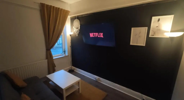 Beautiful 1 Bedroom Apartment
