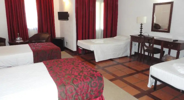 Трёхместный номер Standard Hotel Rural Quinta de Santo Antonio