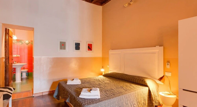 Rome Accommodation - Baullari III