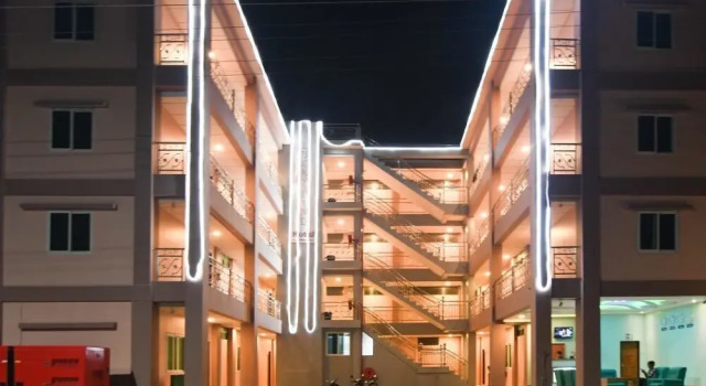 Lucky Land Hotel