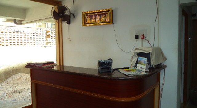 Samrat Guest House KK Nagar, Забронировать Гостевой дом Отели штата Тамилнада с завтраком, Завтраки