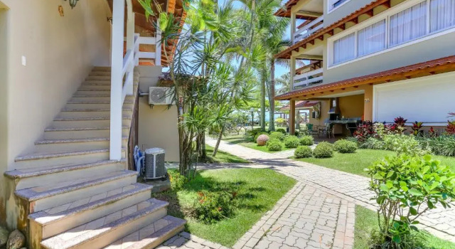 Коттедж с 3 комнатами Villas Jurerê Residences