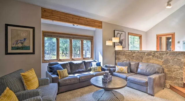 6 Mi to Breck Resort: Family Cabin w/ Game Room, Rezerwuj Dom wakacyjny Hotele w Vail Ski z parkingiem, Parking