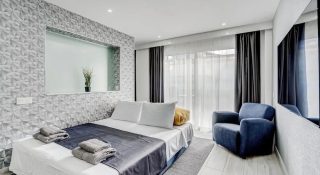 BAL Apartments Adults Only, Prenota Appartamento Hotel a Tenerife con piscina, Piscina