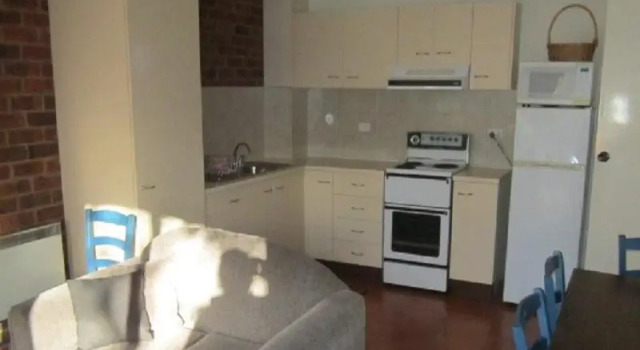 Kirwan 32 - 2 Bedroom Value, Забронировать Отель Отели Джиндабайн 3 звезды, рядом с Озеро Джиндабайн, 3*