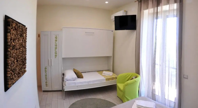 Четырёхместный номер Standard с балконом B&B Guest Armonie