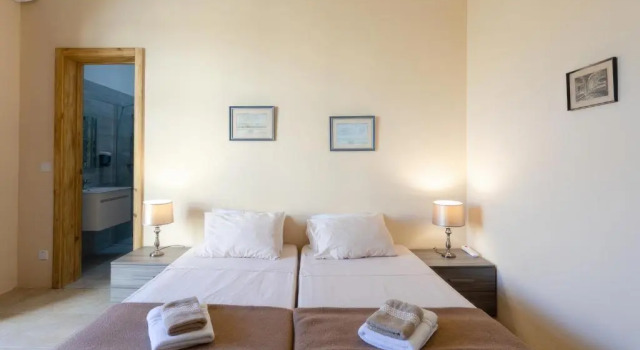 Standard Double room Villa Serenity B&b