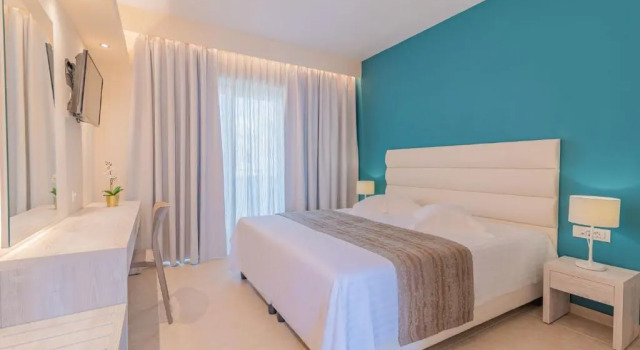 Апартаменты с 2 комнатами CHRISTA APARTMENTS