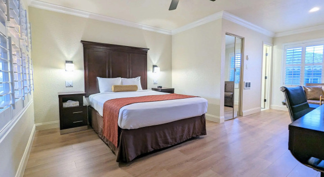 Двухместный люкс Clarion Collection Wilkies Inn Pacific Grove - Monterey