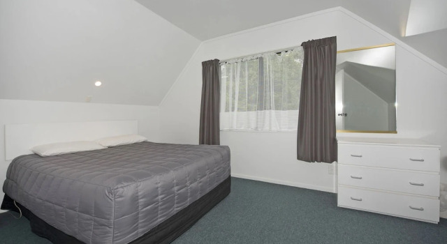 Люкс Standard с 2 комнатами Camellia Court Motel