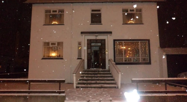 Akra Guesthouse, Rezervați Hotel Akranes West Iceland